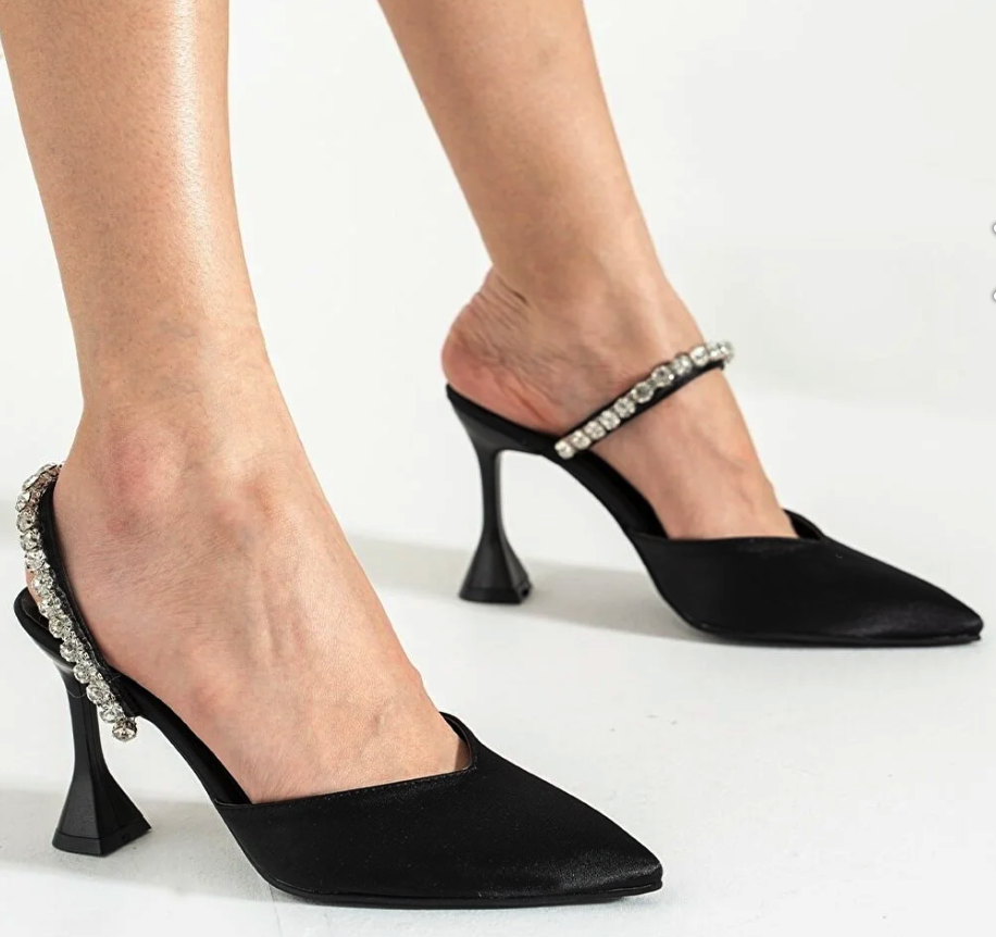DUXAL SHOES Ten Satin Stone Detailed Heeled Shoes