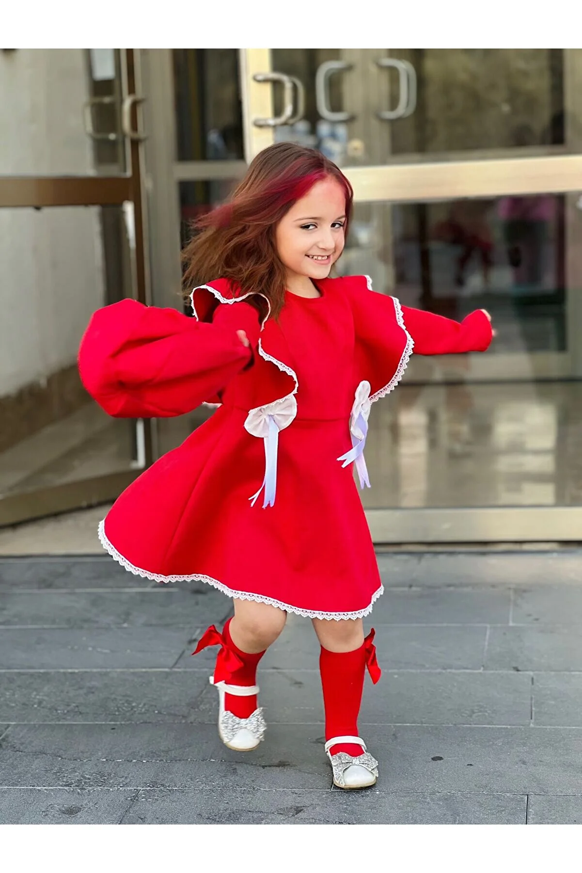 Ysferbutik Girl's Red Dress with Socks and Hat - 3pcs - ysf-krmzı100