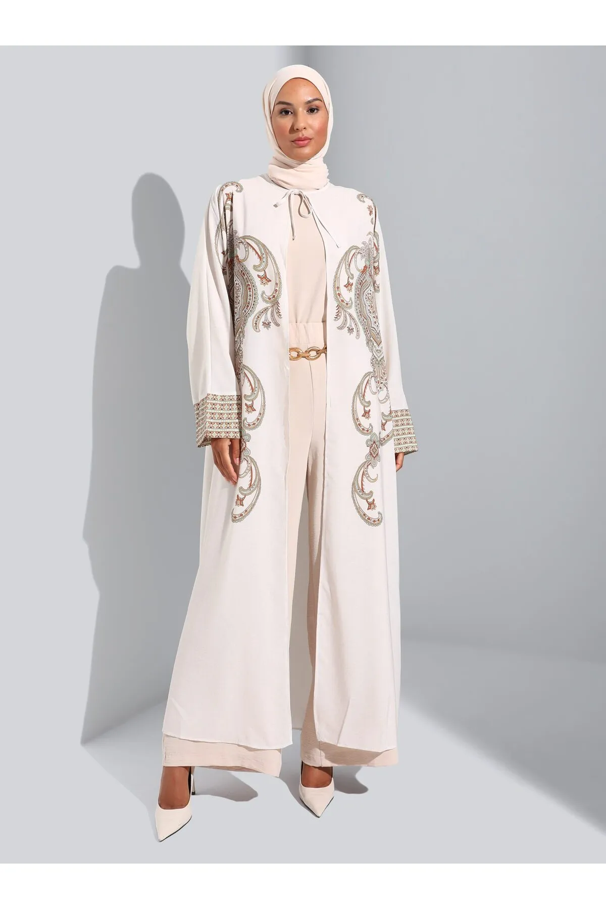 Refka Woman Brown Shawl Patterned Abaya Coat with Tie Collar