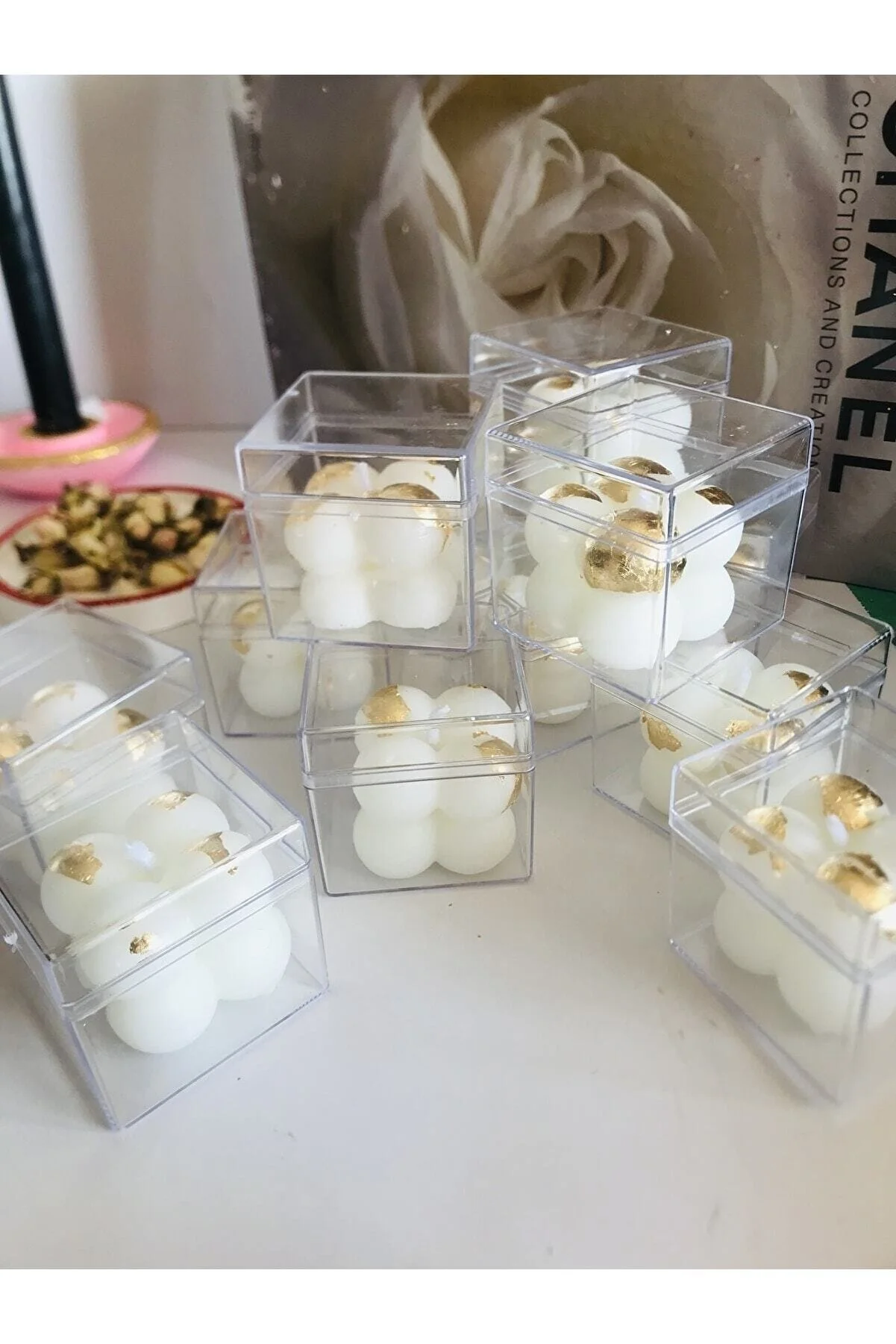 By Sirin Candle Bubble Mum with Gold Leaf in Mika Box - Set of 25