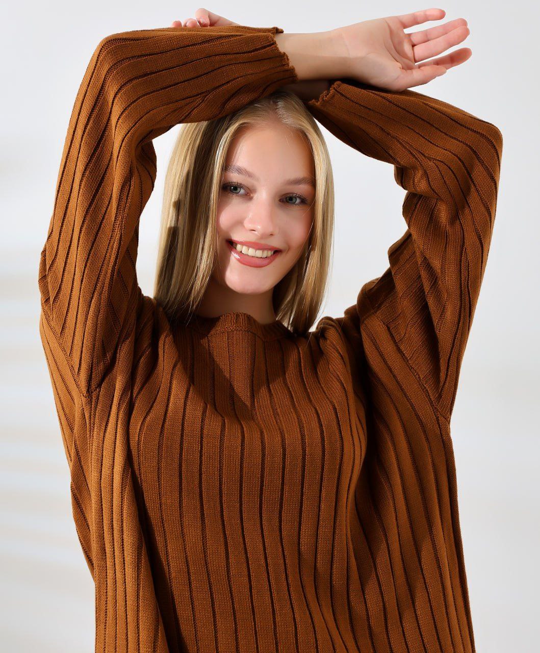 KARANFİL ELBİSE 2025