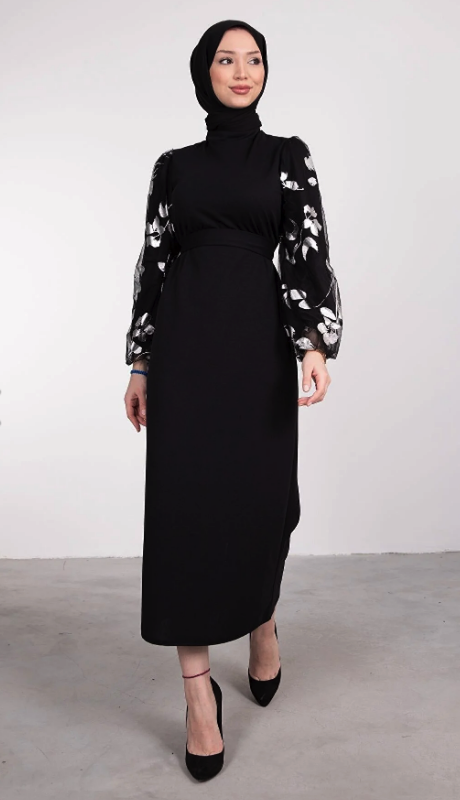 Modarana Sleeves Gold Detailed Belted Hijab Dress Black gold0001