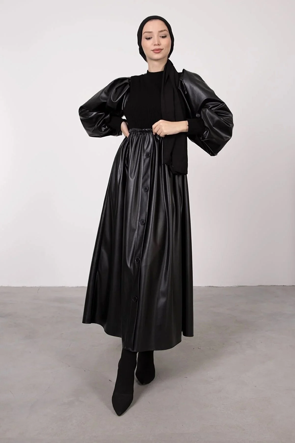 Button-Detailed Leather-Trimmed Maxi Winter Hijab Dress D0021 - Size 36-42 -