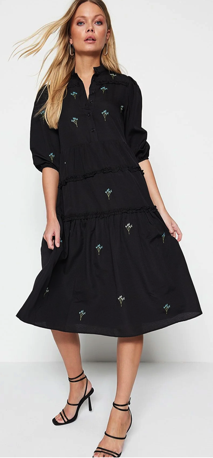 TRENDYOLMİLLA Black Midi Woven Embroidery Dress